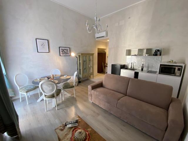 Venustasnapoli Villa Buitenkant foto